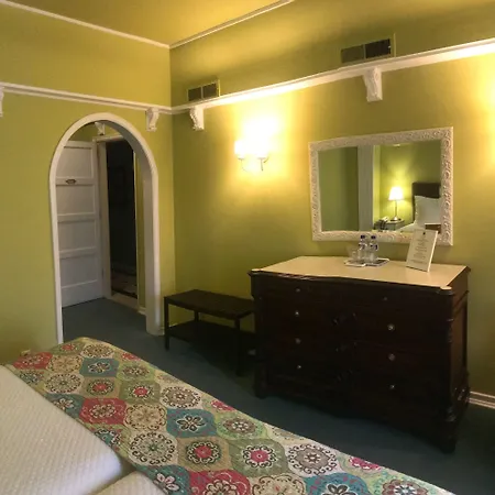 Pergola Boutique (adults Only) Bed & Breakfast Cascais