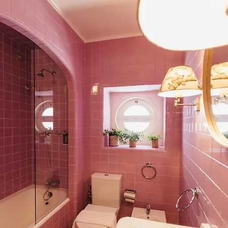 Pergola Boutique (adults Only) ベッド・アンド・ブレックファスト 4*