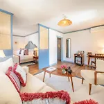 Pergola Boutique (adults Only) Bed and Breakfast