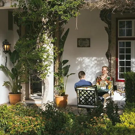 Pergola Boutique Couette-café Cascais