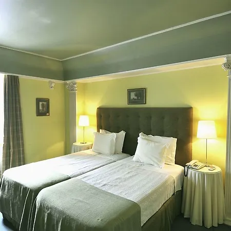 Pergola Boutique 4*