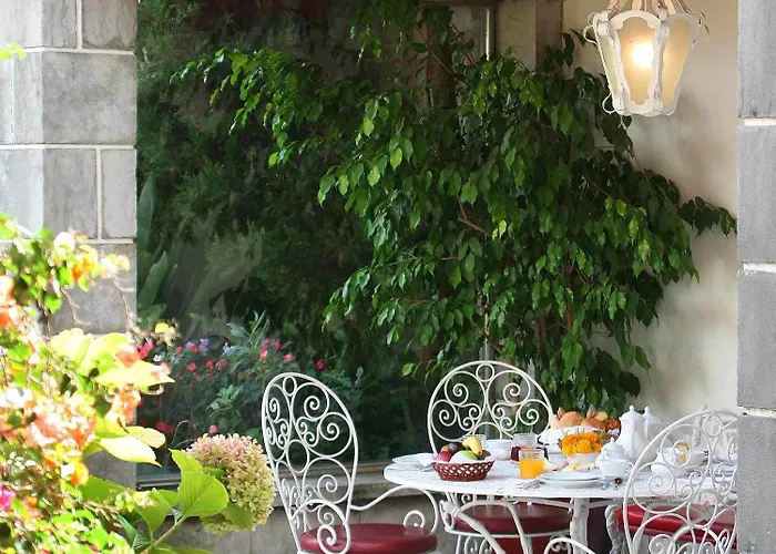 Pergola Boutique (adults Only) Bed & Breakfast